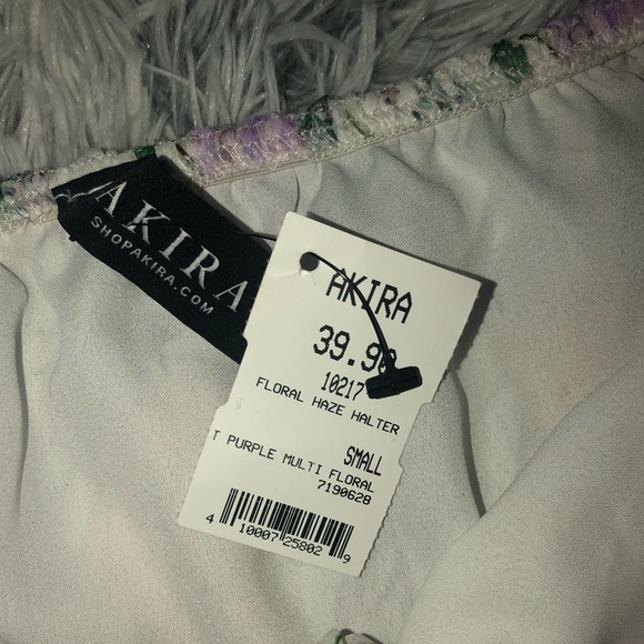 AKIRA blouse - Picture 3 of 3